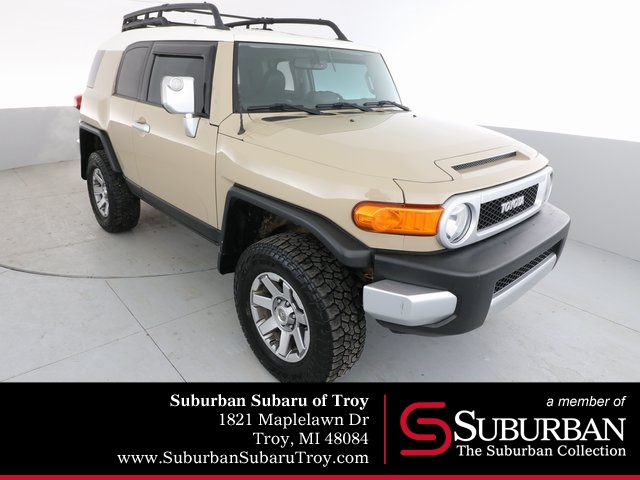 Pre Owned 2014 Toyota Fj Cruiser Base 4d Sport Utility In Troy